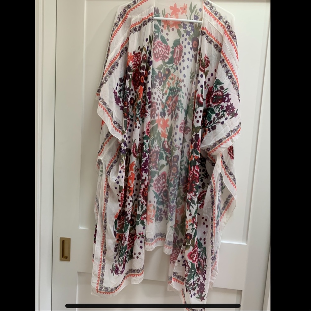 Floral sheer maxi kimono